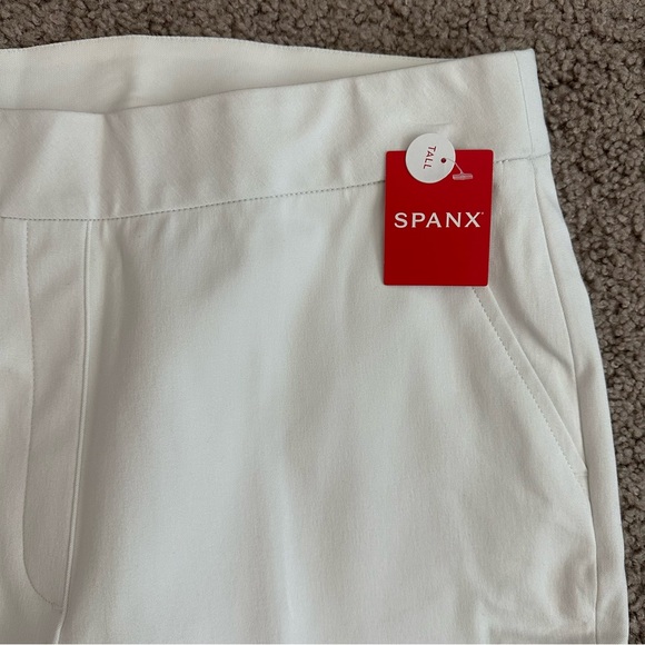 Spanx Pants Womens Size M Kick Flare Classic White - Picture 3 of 11